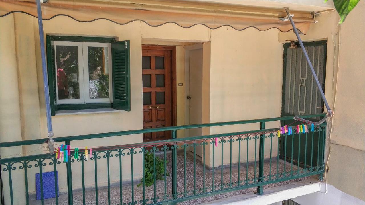 James Room Samos Town Exterior foto